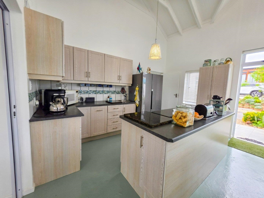 3 Bedroom Property for Sale in Stilbaai Wes Western Cape